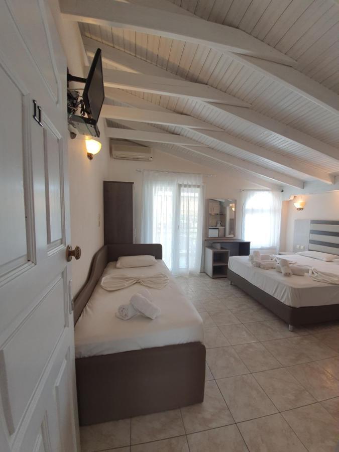 Anna Rooms Néos Marmarás Exterior foto