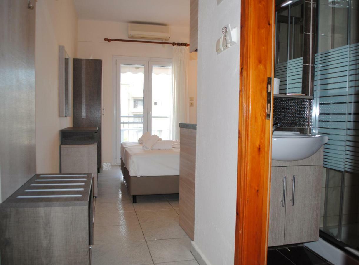 Anna Rooms Néos Marmarás Exterior foto
