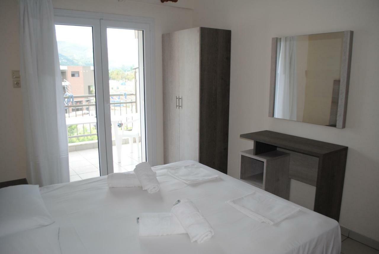 Anna Rooms Néos Marmarás Exterior foto