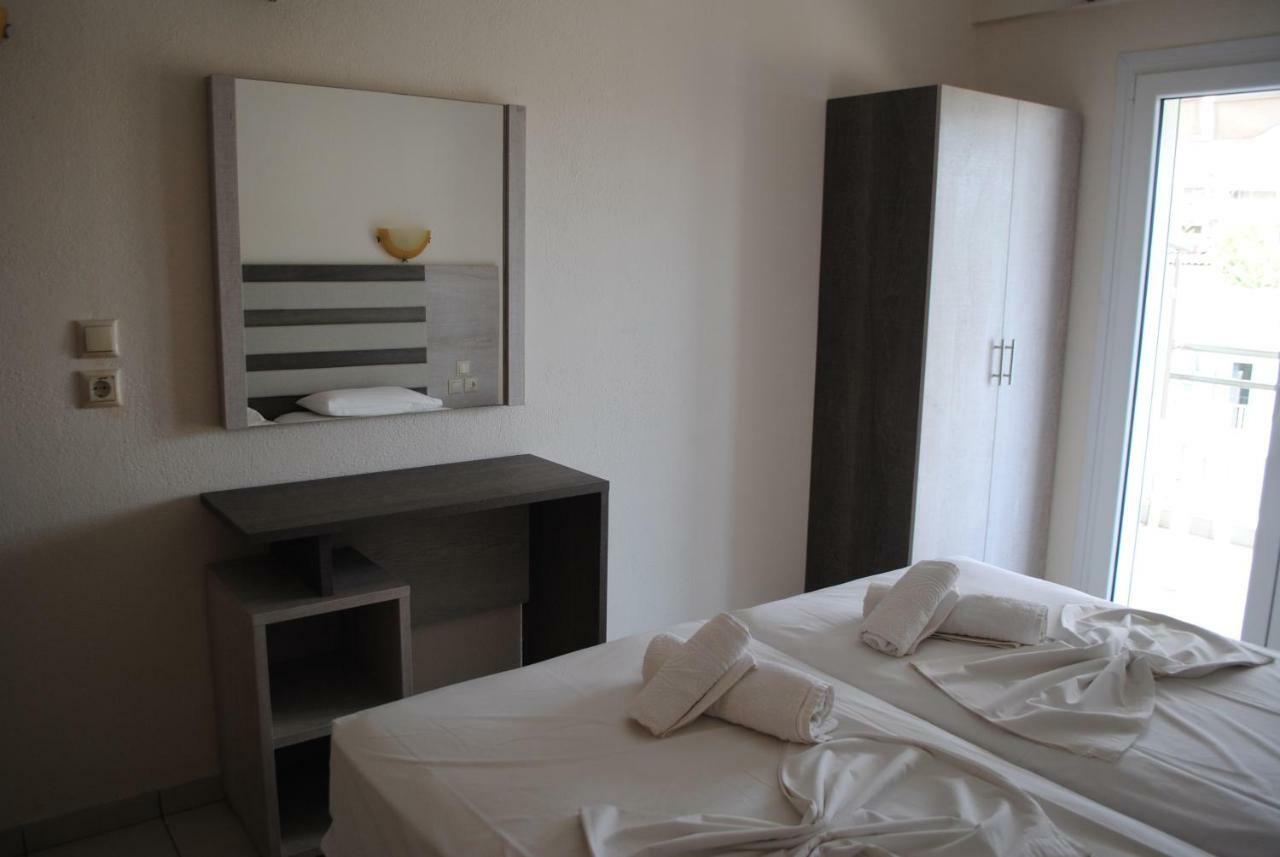 Anna Rooms Néos Marmarás Exterior foto